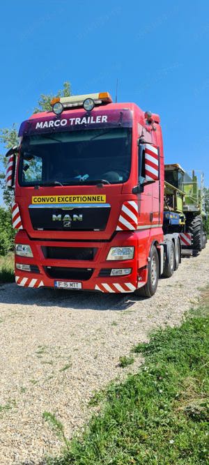 Transport specializat agabaritic de utilaje agricole  și de construcții  Marco Trailer Transport SRL - imagine 2