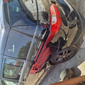 Mazda 5, 7 locuri, 2011,1,6 diesel euro 5, 199000km - imagine 4 Mazda 5, 7 locuri, 2011,1,6 diesel euro 5, 199000km - imagine 4