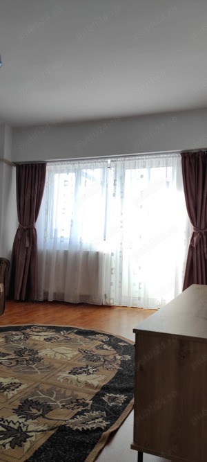 Vând apartament în Drăgășani  - imagine 3