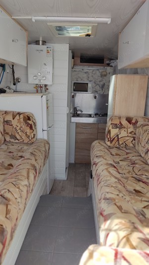 vand campervan Renault Master , baie cu dus, wc, bucatarie, pat mare,panou solar - imagine 3