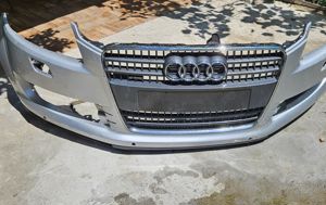 Audi q7 lampi semnalizare spate si fata ,bara față, bara spate,masca S Line.perfecta stare.