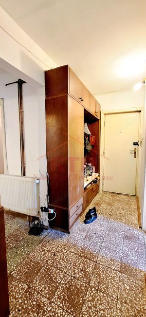 Oferim spre vanzare, apartamemt cu 3 camere decomandat, centrala proprie - imagine 15