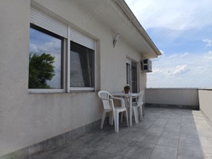 Apartament cu 2 camere  terasa de 19 mp Giroc - imagine 3