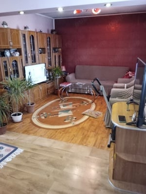 vanzari apartamente la vila