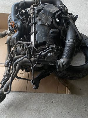 Motor Volkswagen si anexe 1.9 tdi BXE/BJB/BKC (EA188) - imagine 3