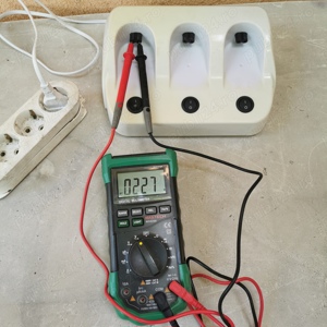 suport multi dock pt incalzitor ceara epilare, tripla alte aparate cu mufa 2 pini la 220 - 240VAC - imagine 3