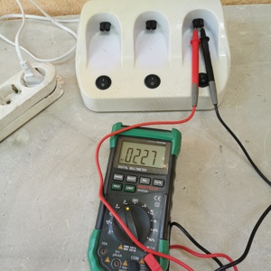 suport multi dock pt incalzitor ceara epilare, tripla alte aparate cu mufa 2 pini la 220 - 240VAC - imagine 5