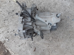 Cutie viteze Renault Twingo 2 - imagine 3