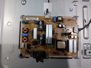 sursa LGP32d-15ch1 de pe tv LG 43lh560v