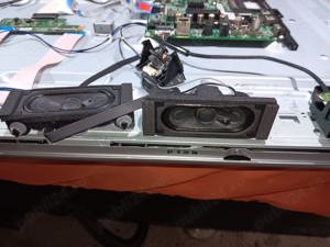 set 2 difuzoare eab63651401 6ohm 5w de pe tv LG 43lh560v