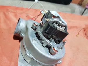 ventilator centrala e21co002n de pe centrala immergas 28kw - imagine 5