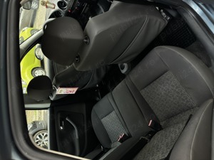 SEAT Cordoba 1.4 Benzină 100 cai | 91.000 km | Climatronic | Fiscal | Euro 4 | 2 seturi roți - imagine 8