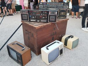 RETROHOST Organizare Evenimente 80s Oldies Vintage Setup Video Retro Gaming LAN Party Hosting  - imagine 5