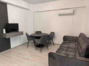 Lux regim hotelier Apartament Nou - imagine 5