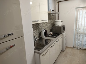 vand apartament 3 camere  in  STR . DACIA  PITESTI - imagine 3