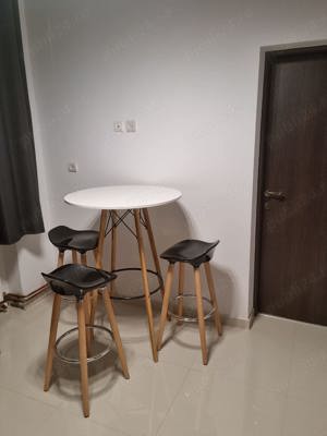 Închiriez apartament cu o cameră în Băile-Herculane. - imagine 3