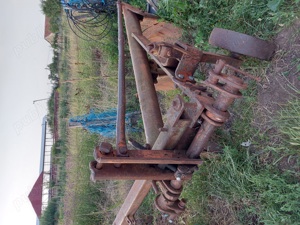 Tractor U650 cu remorcă și plug - imagine 7