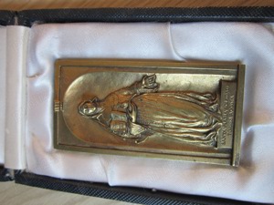 cadou rar sculptura bronz Sfanta María Soledad colectie 1960 - imagine 5