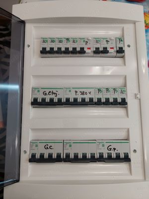 Electrician autorizat