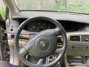 Renault Vel Satis  - imagine 6