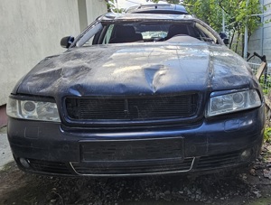 Vând Audi A4 B5,2000,avariat - imagine 2