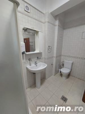 Bd. Mamaia , cladire exclusiva de birouri, suprafata  47 mp - imagine 14