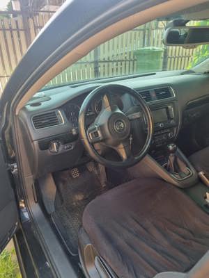 Volkswagen Jetta - imagine 5 Volkswagen Jetta - imagine 5