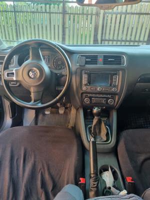 Volkswagen Jetta - imagine 6 Volkswagen Jetta - imagine 6