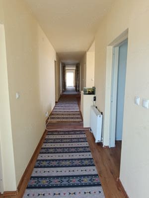 Casa spatioasa cu teren generos - imagine 6