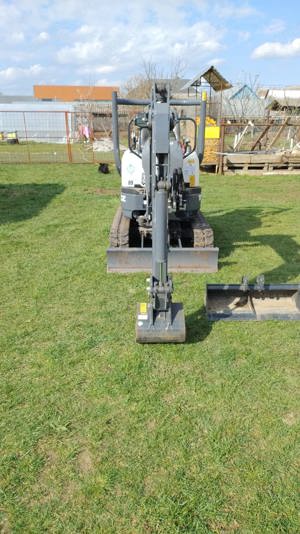 Inchiriez Miniexcavator - imagine 2