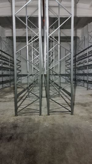 Rafturi metalice pentru depozite