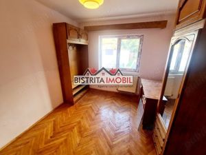 Apartament 3 camere, zona Sens, decomandat, parter inalt, 2 bai - imagine 6