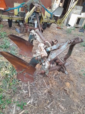 Plug tractor in perfecta stare de funcționare  - imagine 3