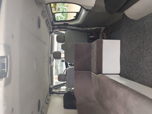 Renault Trafic 2014 pregatit pt camper - imagine 3 Renault Trafic 2014 pregatit pt camper - imagine 3