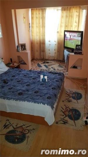 Vanzare Apartament 4 Camere Semidecomandat Piata Sudului-Garnitei