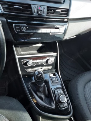 BMW Seria 2 216d Gran Tourer  an  2016  209 000 km  Diesel  motor 1496 cmc  - imagine 6