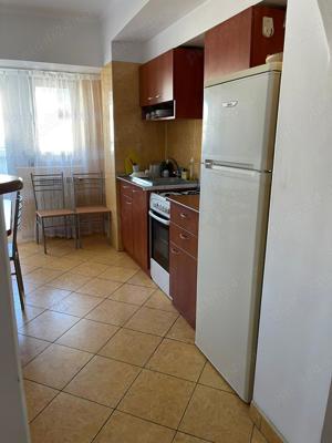 De vanzare apartament 3 camere - imagine 4