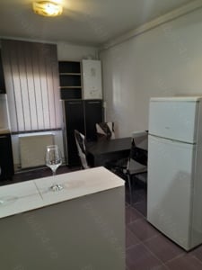 Închiriez apartament cu 2 camere in cartierul noua . - imagine 2