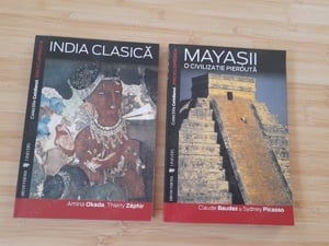 Doua carti din colectia Cotidianul.  Enciclopedica