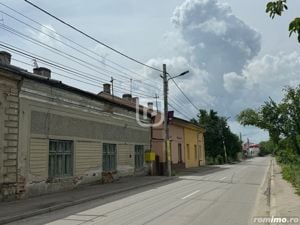 Teren cu casa demolabila langa Gara Itcani - la strada - imagine 10