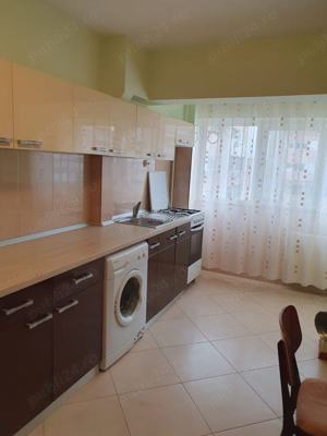 Inchiriez apartament 2 camere - imagine 3 Inchiriez apartament 2 camere - imagine 3