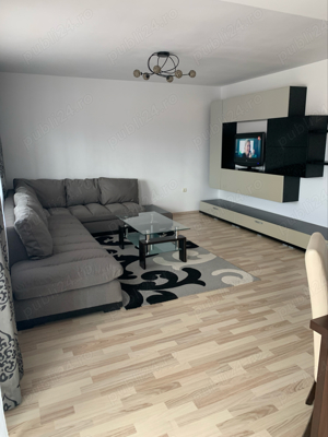 De inchiriat apartament de 3 camere  - imagine 4