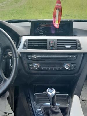 BMW seria 3 - imagine 9 BMW seria 3 - imagine 9