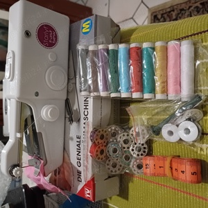 Mini masina de cusut - imagine 3