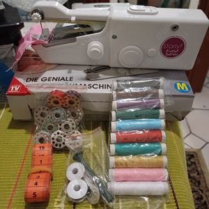 Mini masina de cusut - imagine 7