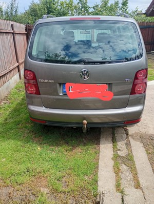 vw Touran  - imagine 2