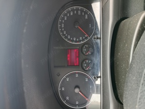 vw Touran  - imagine 4