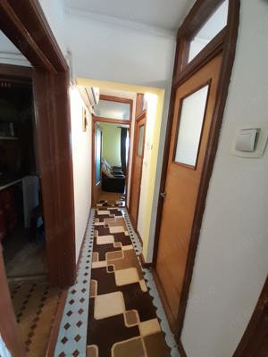 Proprietar vând apartament, 3 camere, Giurgiu, 74m, bloc izolat termic - imagine 9