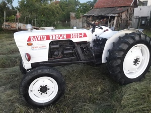 vand tractor  50 cai  - imagine 3