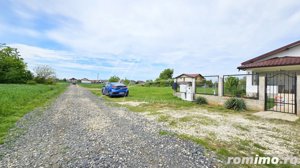 Teren intravilan in zona rezidentiala, la 1 km de A0 si A1 - imagine 11